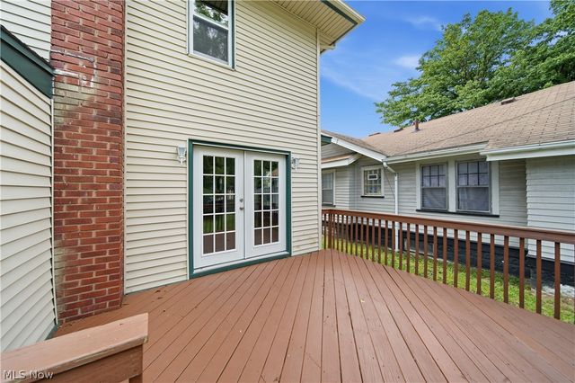 1009 Pardee Avenue, Akron, OH 44306