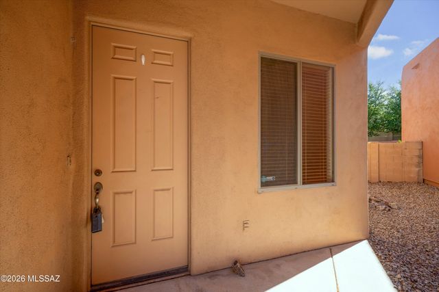 2516 N Yellow Flower Trail, Tucson, AZ 85715