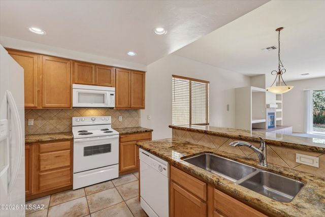 2516 N Yellow Flower Trail, Tucson, AZ 85715