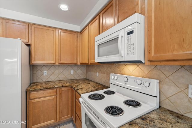 2516 N Yellow Flower Trail, Tucson, AZ 85715