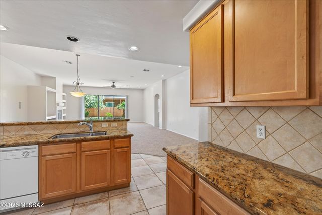 2516 N Yellow Flower Trail, Tucson, AZ 85715