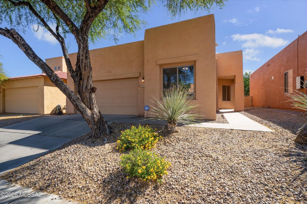 2516 N Yellow Flower Trail, Tucson, AZ 85715