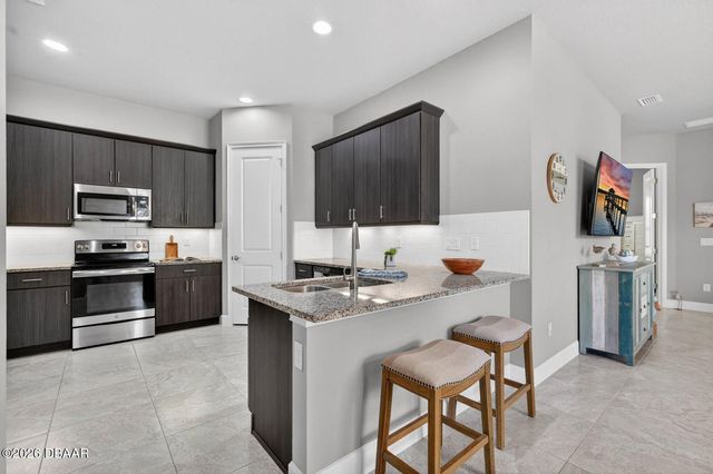 823 Pinewood Drive, Ormond Beach, FL 32174