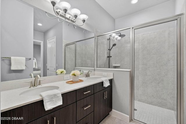 823 Pinewood Drive, Ormond Beach, FL 32174