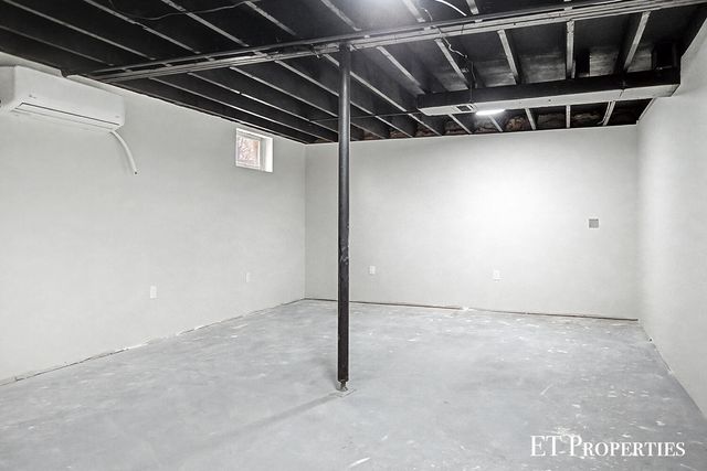 7291 County Farm Road, Greenville, MI 48838