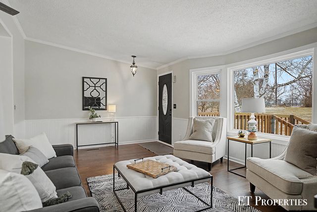 7291 County Farm Road, Greenville, MI 48838