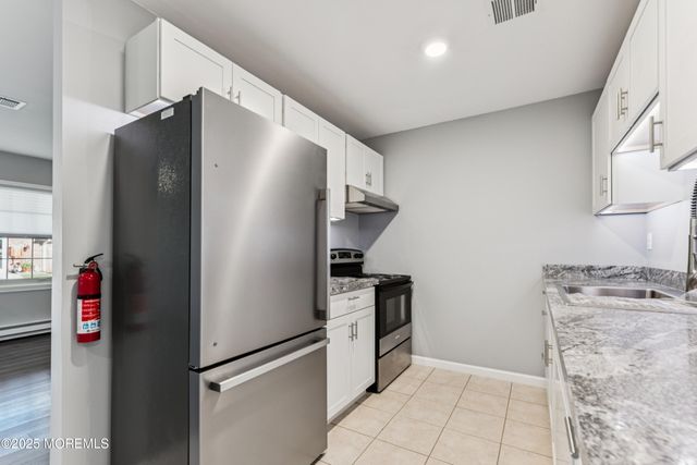 829F Balmoral Court, Lakewood, NJ 08701