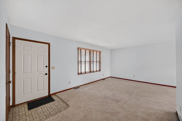222 Park Street, Carlisle, IA 50047