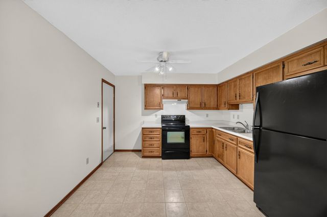 222 Park Street, Carlisle, IA 50047