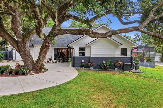 30216 HARRIS DRIVE, Leesburg, FL 34748