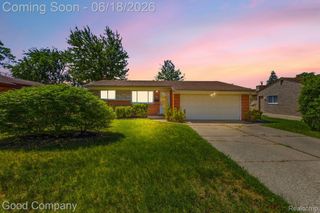 8246 Independence Drive, Sterling Heights, MI 48313