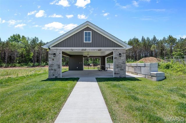 1553 Hickory Landing, De Soto, MO 63020