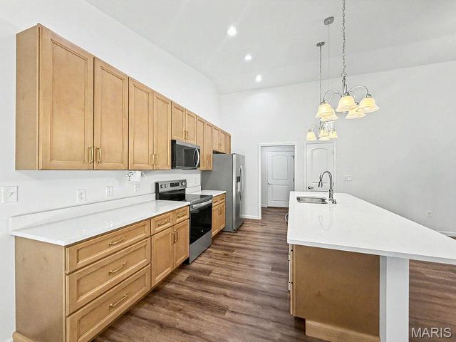 1553 Hickory Landing, De Soto, MO 63020