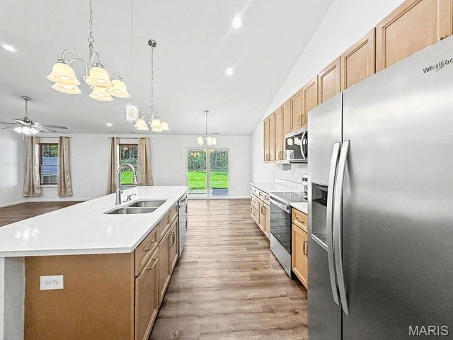1553 Hickory Landing, De Soto, MO 63020