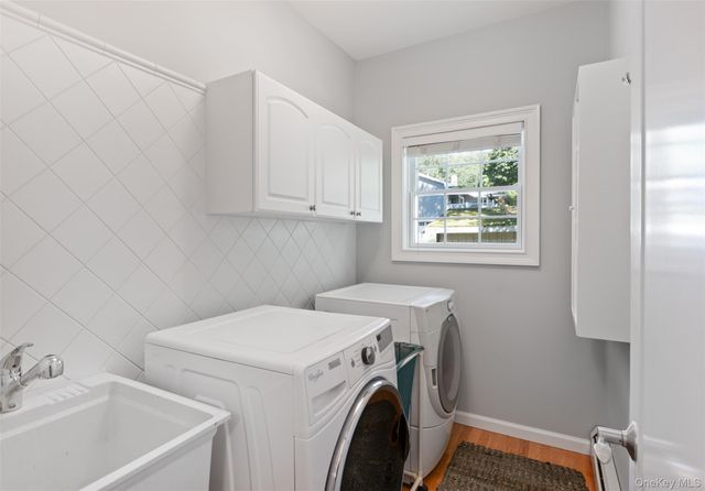 182 Elizabeth Street, Pearl River, NY 10965