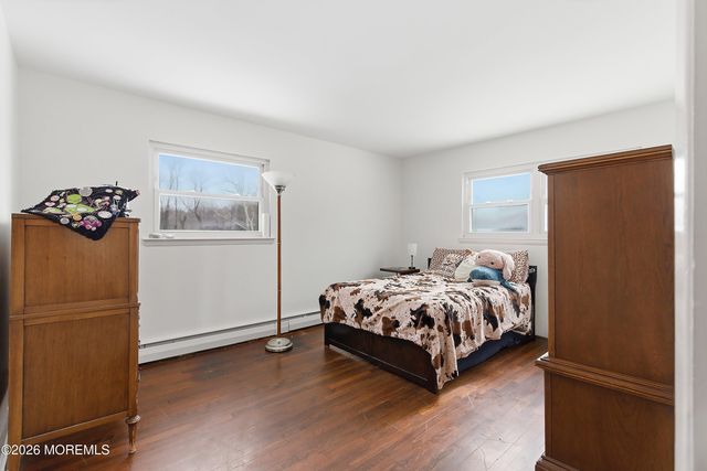 47 Willow Road, Tinton Falls, NJ 07724