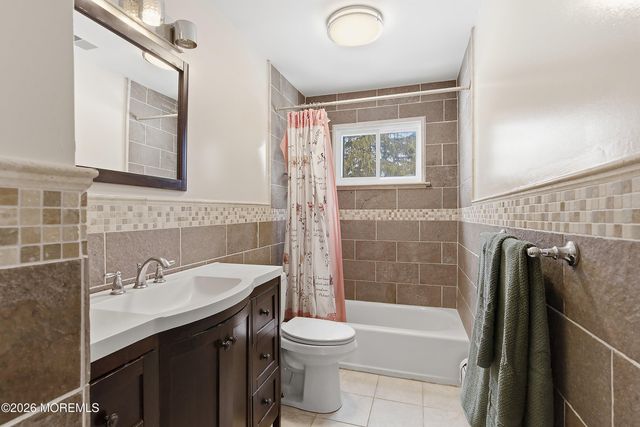 47 Willow Road, Tinton Falls, NJ 07724