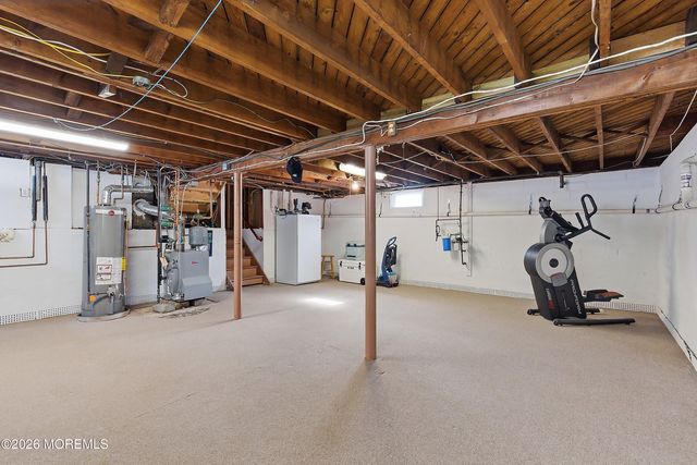 47 Willow Road, Tinton Falls, NJ 07724