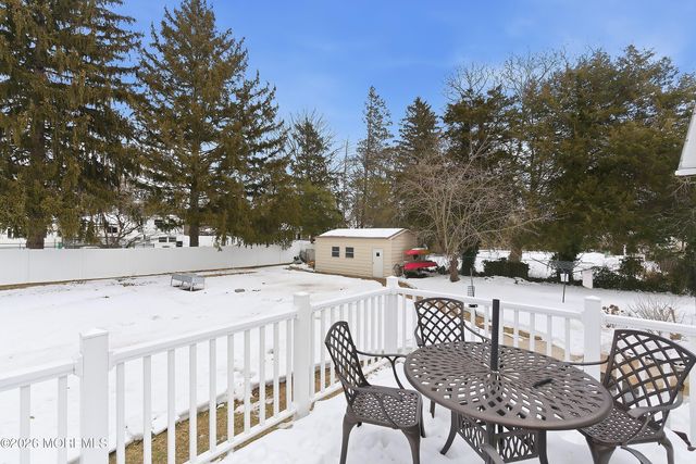 47 Willow Road, Tinton Falls, NJ 07724