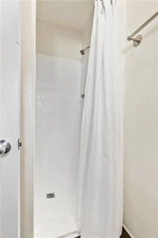 17145 Strathern Street, Lake Balboa, CA 91406