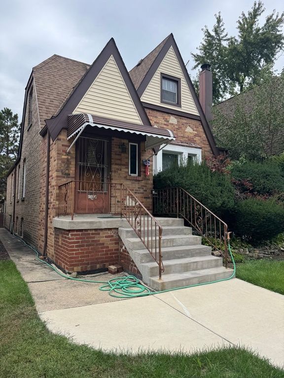 3254 N Oak Park Avenue, Chicago, IL 60634 — exterior