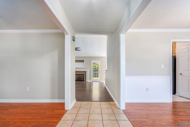 122 Sunnyfield Drive, Madison, AL 35758