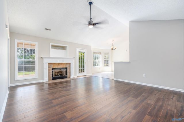 122 Sunnyfield Drive, Madison, AL 35758