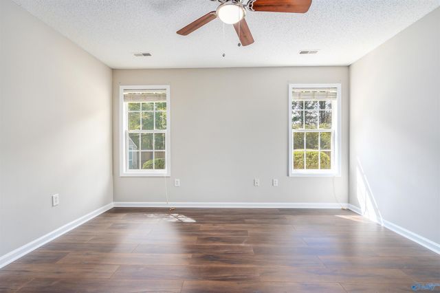 122 Sunnyfield Drive, Madison, AL 35758
