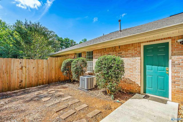 122 Sunnyfield Drive, Madison, AL 35758