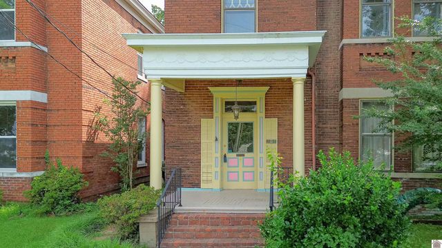 326 N 9th, Paducah, KY 42001