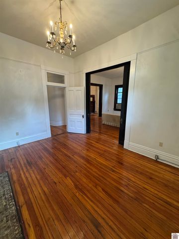 326 N 9th, Paducah, KY 42001