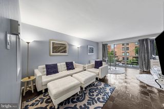 730 24TH ST NW #312, Washington, DC 20037
