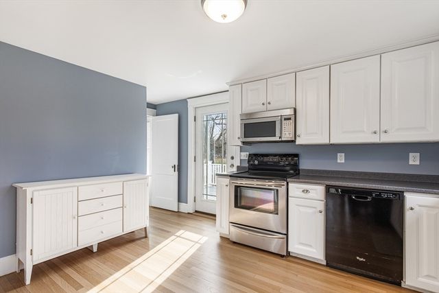 69 Tremont St, Rehoboth, MA 02769