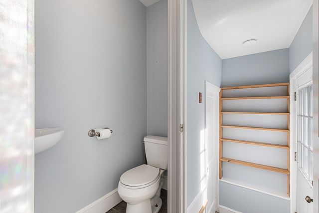 69 Tremont St, Rehoboth, MA 02769