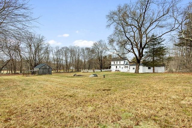 69 Tremont St, Rehoboth, MA 02769