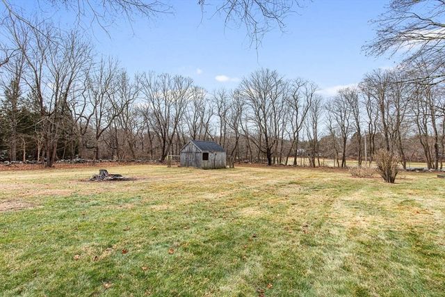 69 Tremont St, Rehoboth, MA 02769