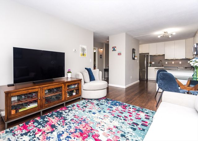 164 Galen Street 52, Watertown, MA 02472
