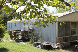 4368 Old Metal Rd, Palmyra, TN 37142