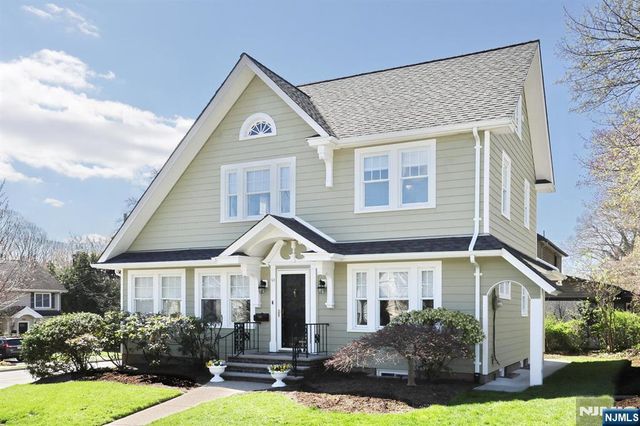 61 Fairview Avenue, Glen Rock, NJ 07452