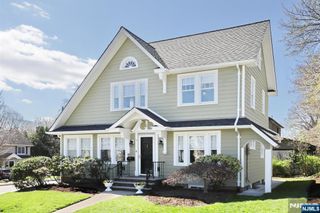 61 Fairview Avenue, Glen Rock, NJ 07452