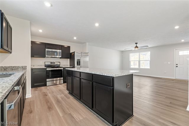 246 River Run Drive, Elyria, OH 44035