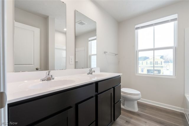 246 River Run Drive, Elyria, OH 44035