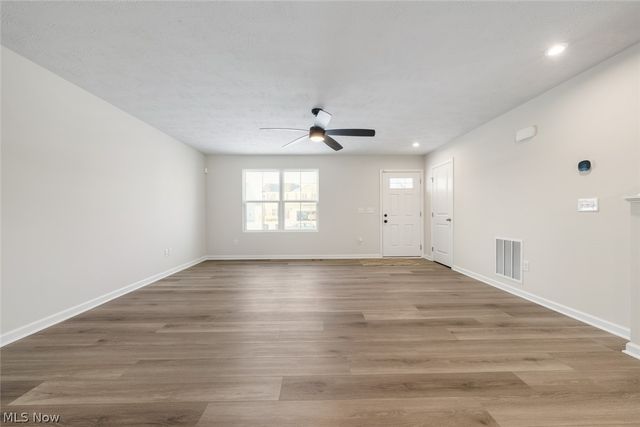 246 River Run Drive, Elyria, OH 44035