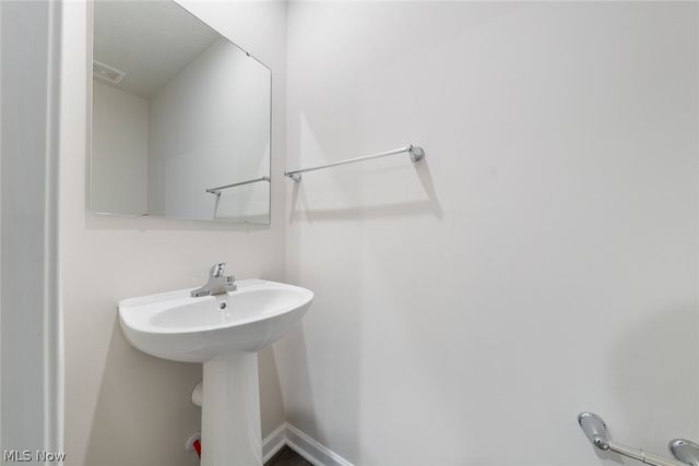 246 River Run Drive, Elyria, OH 44035