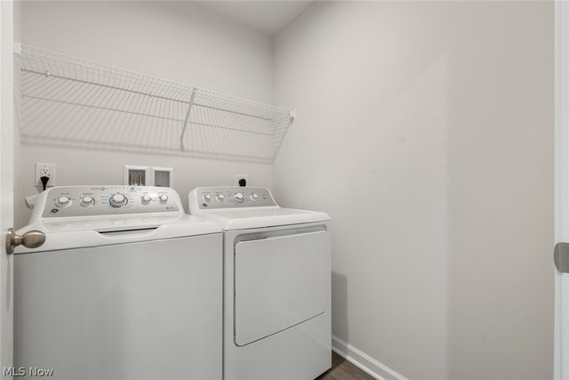 246 River Run Drive, Elyria, OH 44035