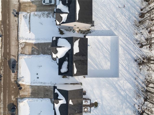 246 River Run Drive, Elyria, OH 44035