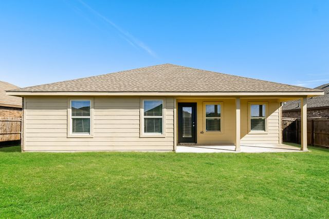 726 Meadow Creek Lane, Josephine, TX 75189