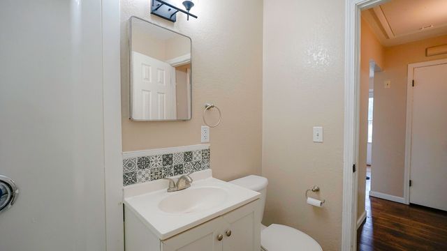 2906 8TH Avenue, Council Bluffs, IA 51501