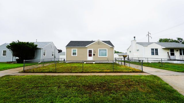 2906 8TH Avenue, Council Bluffs, IA 51501