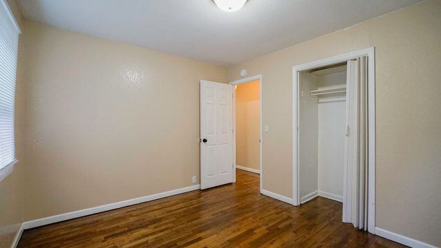 2906 8TH Avenue, Council Bluffs, IA 51501